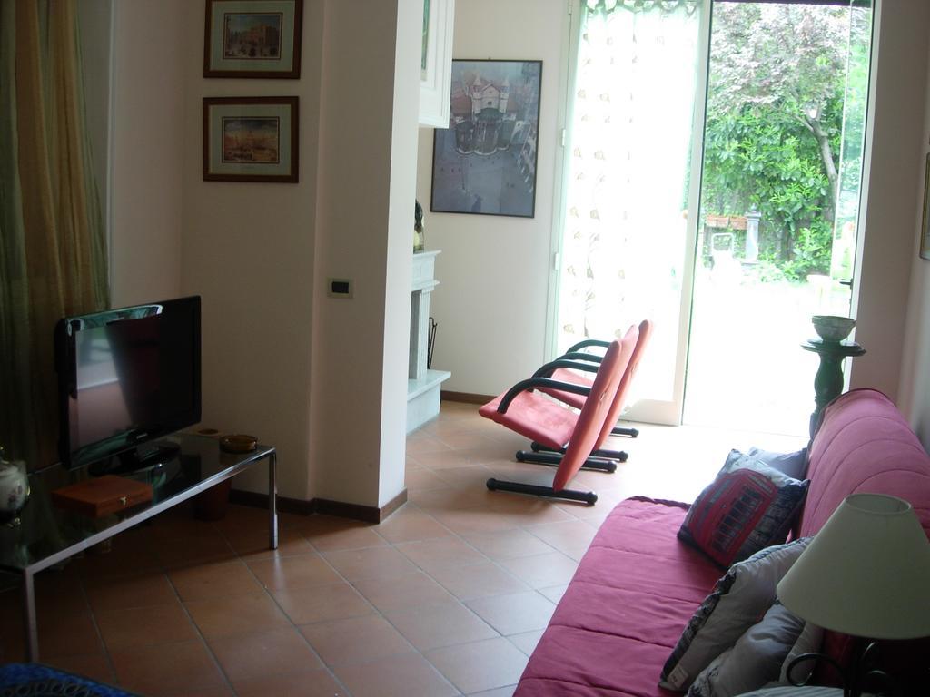 Appartamento Giardino Verde Modena Kültér fotó